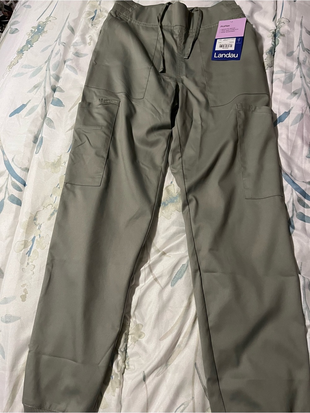Scrub pants